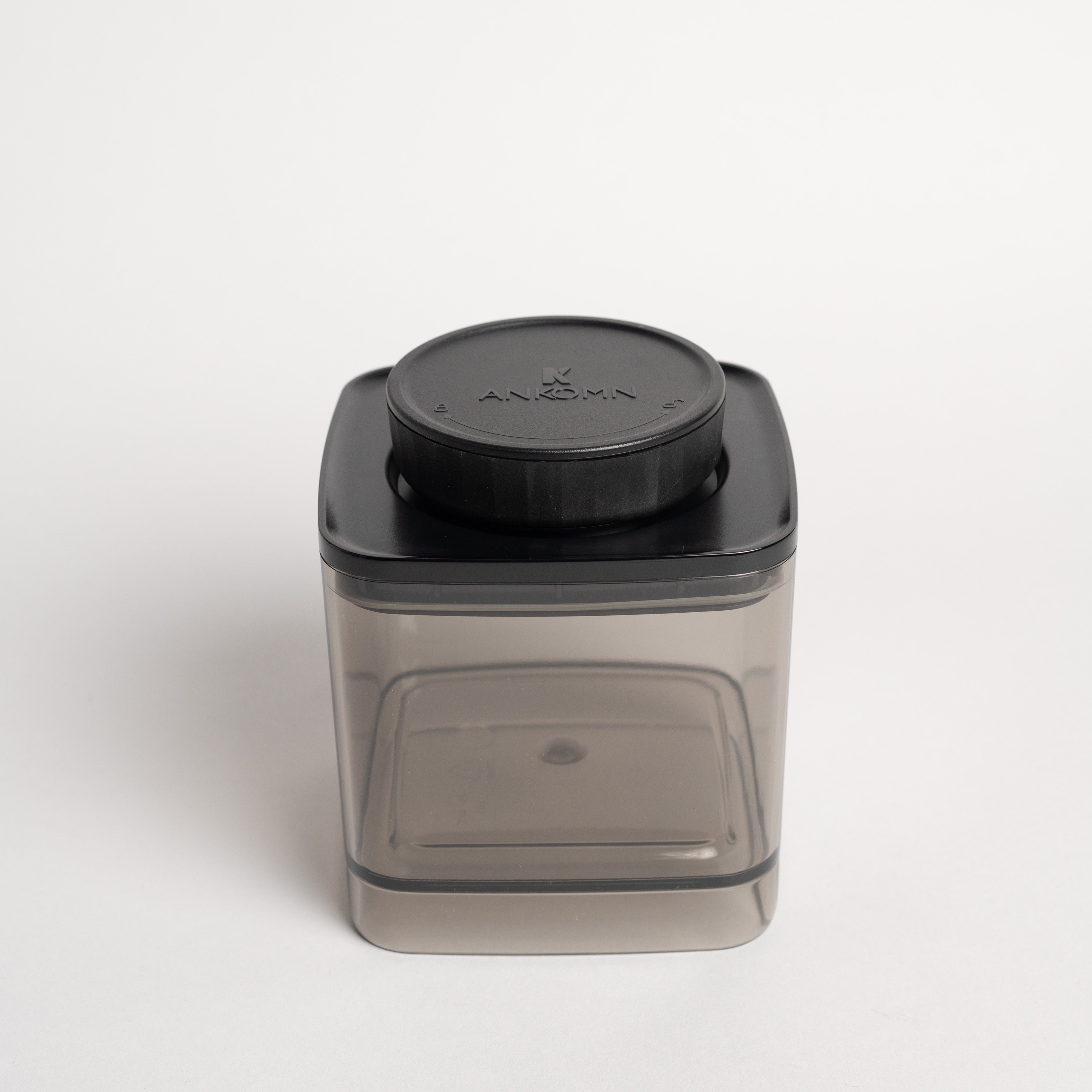 0.6L Turn-N-Seal Vacuum Seal Food Storage Container – ANKOMN