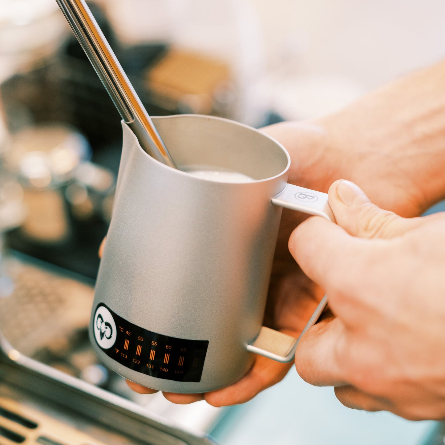 Brewista Artisan - Precision Milk Pitcher