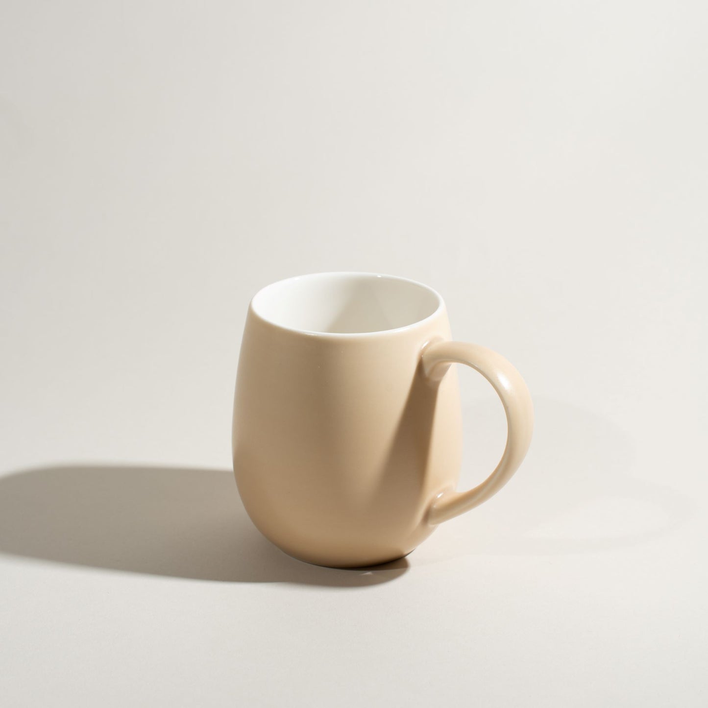 ORIGAMI Barrel Aroma Mug Matte Beige