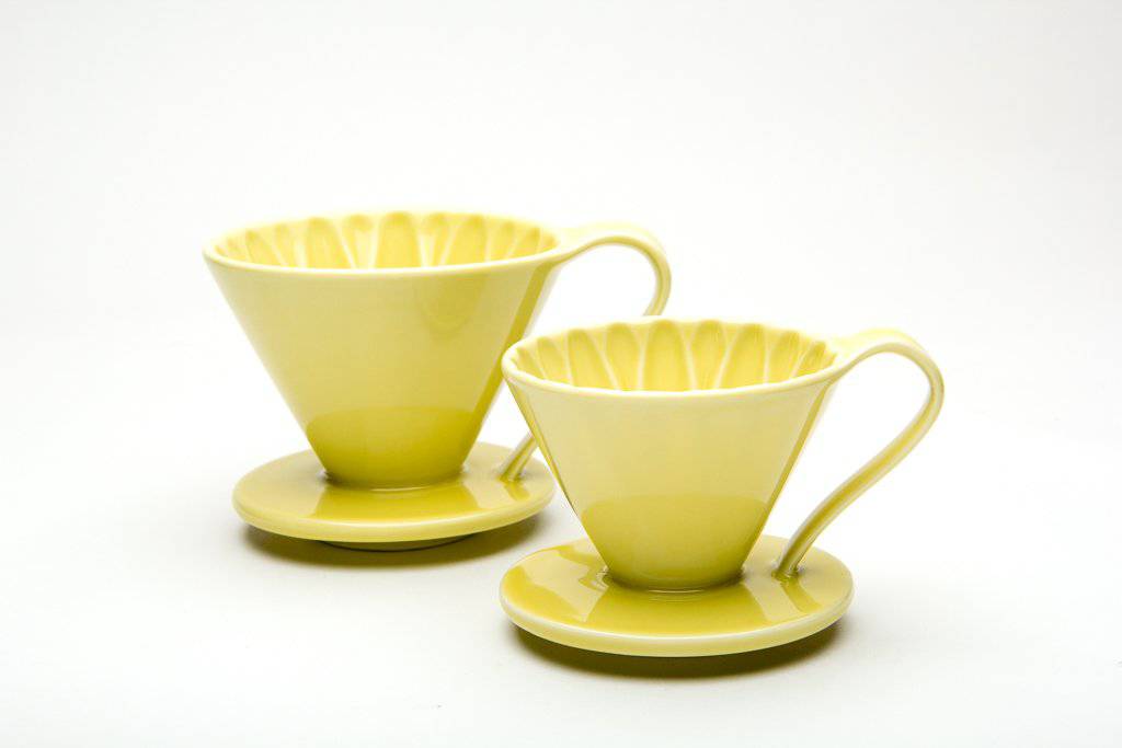 Cafec - Porcelain Flower Dripper 2-4 cup