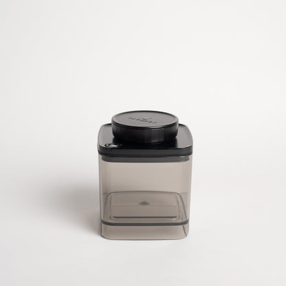 Ankomn - Turn-N-Seal Vacuum container - Semi-Black
